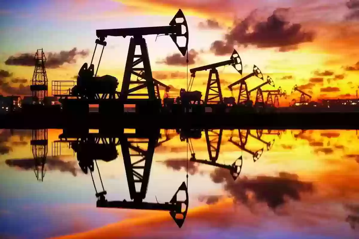 تراجع كبير في أسعار النفط العالمي اليوم والسبب